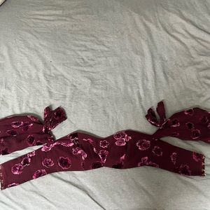 OFF THE SHOULDER FLORAL BURGUNDY TOP FOR SALE!! 🌸🌸🌸